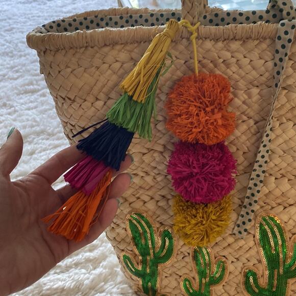 Straw Oversized Sequin Cactus 🌵Colorful Straw Pom Pom Accents Tote - Picture 10 of 11